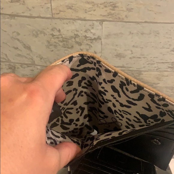 Jessica Simpson Wallet - Picture 5 of 8